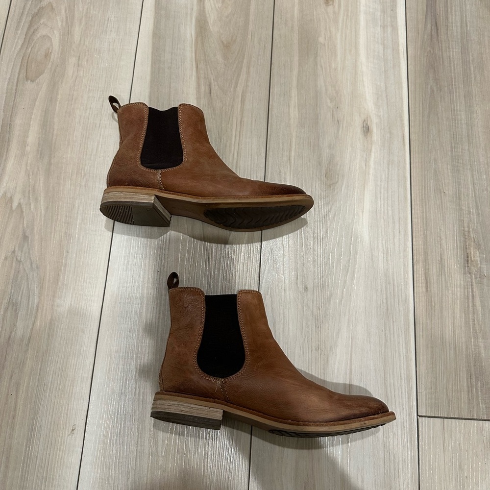Clarks Women Cologne Arlo Boots